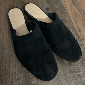 Black mules